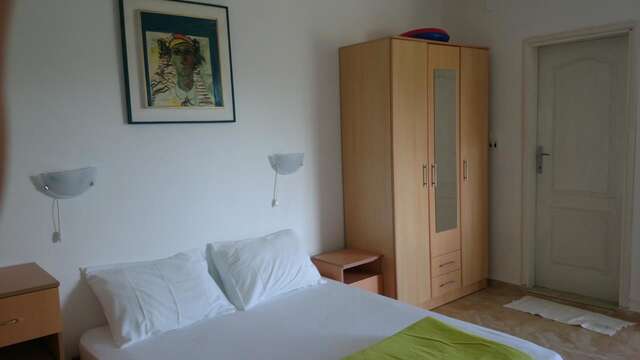 Апартаменты Luce di Sole Apartment Улцинь-22